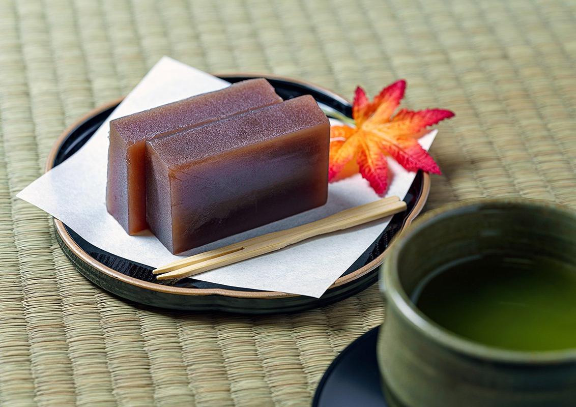 和菓子とは 洋菓子との4つの違いや生菓子などの種類も徹底解説 Karuta 楽しく日本を学ぼう