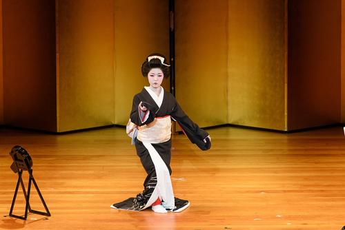 日本舞踊とは？ 5大流派の特徴や起源、能や歌舞伎との関係も解説_サブ2.jpg