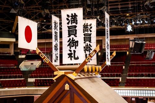 The history of sumo goes back to the mythical world! ?? Transition from myth to modern times_in article 4.jpg