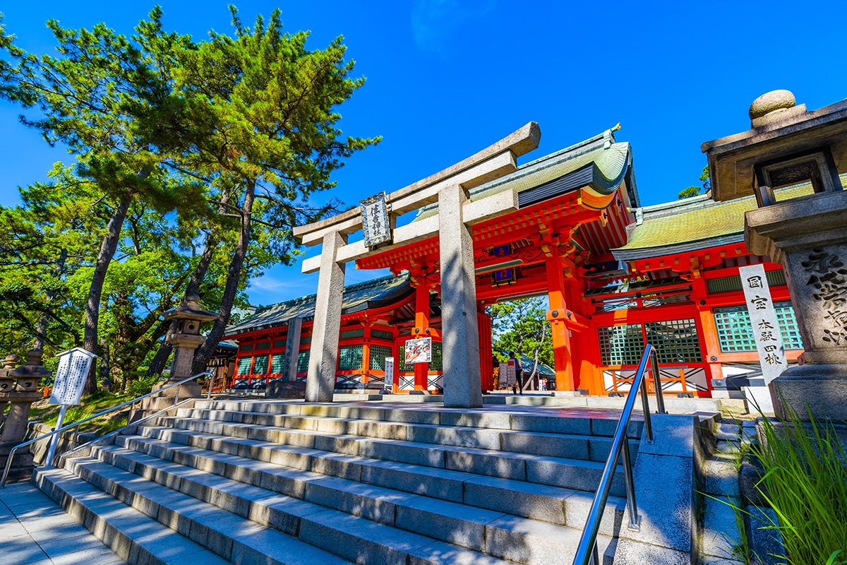 日本文化と神社の関わり合いとは 大切とされる理由や多彩な神々も紹介 Karuta 楽しく日本を学ぼう